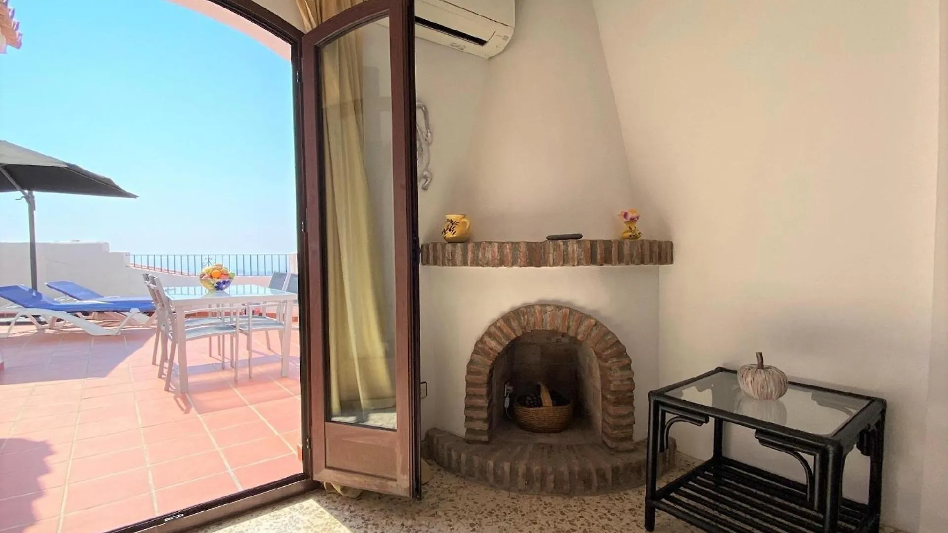 Ferienwohnung Fuer 4 Personen Ca 70 Qm In Nerja, Andalusien Costa Del Sol Apartment